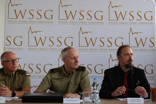  Rektor-Komendant WSSG i Zastępca Dyrektora Departamentu Porządku Publicznego w MSWiA