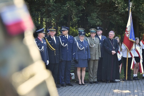  Uczestnicy uroczystości w tym Kanclerz płk SG Maciej Pawłowski
