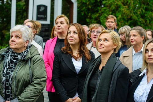 Pracownicy WSSG podczas apelu