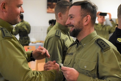 Słuchacze WSSG podczas składania życzeń Słuchacze WSSG podczas składania życzeń
