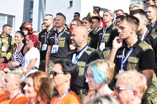 Funkcjonariusze WSSG podczas oficjalnego rozpoczęcia wydarzenia Funkcjonariusze WSSG podczas oficjalnego rozpoczęcia wydarzenia